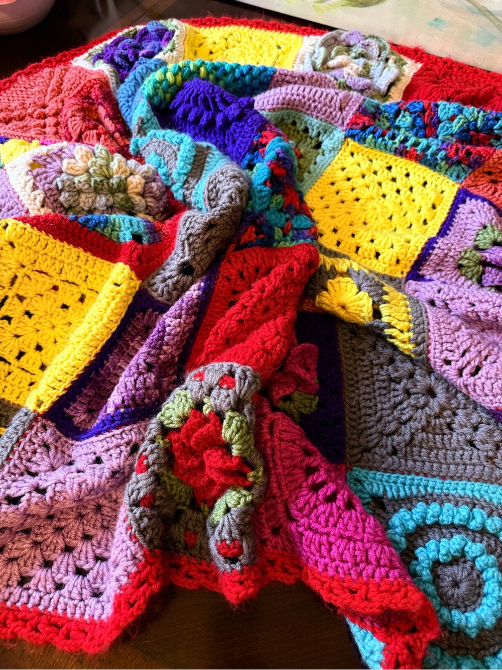 Vintage Handmade Crochet Afghan Blanket 3D Rose Granny Square Throw 60”L X 45”W - Picture 5 of 7